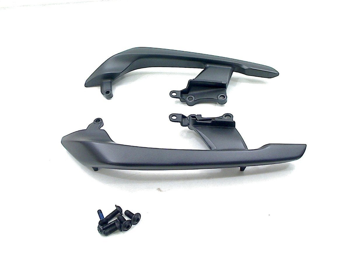 HANDGREEP Honda NC 750 X 2018-2019 (01-2018/12-2019), Dhr. S. di Majo, Gebruikt, Info@cama-motorparts.nl, P.J. Troelstraweg 8 8
3144 CX  MAASSLUIS, NL