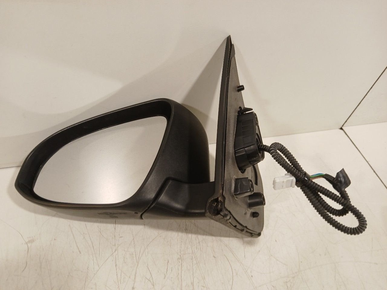 Spiegel buiten links elektrisch Toyota Aygo, Onderdelen@venauto.nl, Van der Ven Autorecycling B.V., Gebruikt, Ettenseweg 76, 4706 PB Roosendaal, The Netherlands