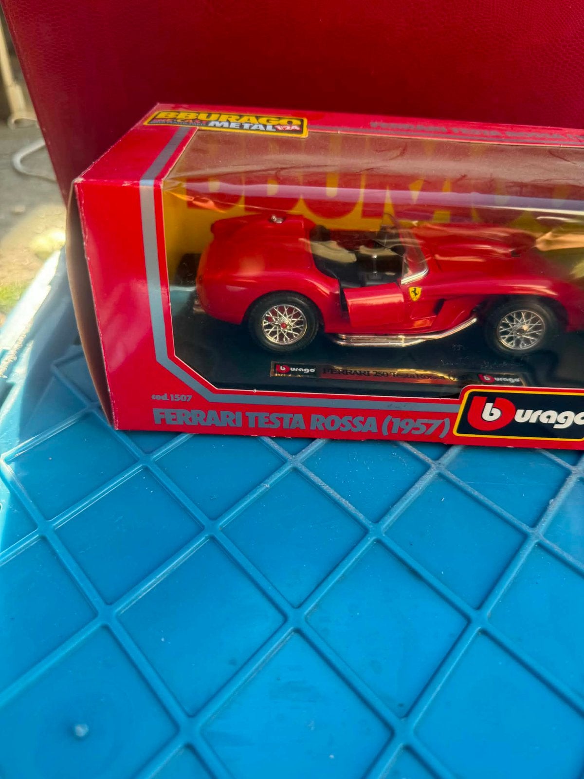 Ferrari Testa Rossa 1957, Ophalen, Zo goed als nieuw