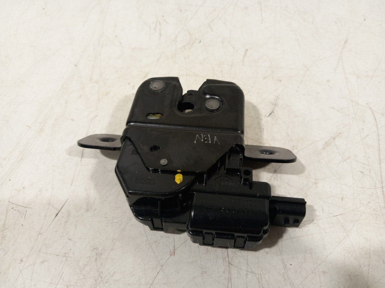 Slot mechaniek kofferdeksel achterklep elektrisch Renault Cl, Auto-onderdelen, Onderdelen@venauto.nl, Van der Ven Autorecycling B.V.