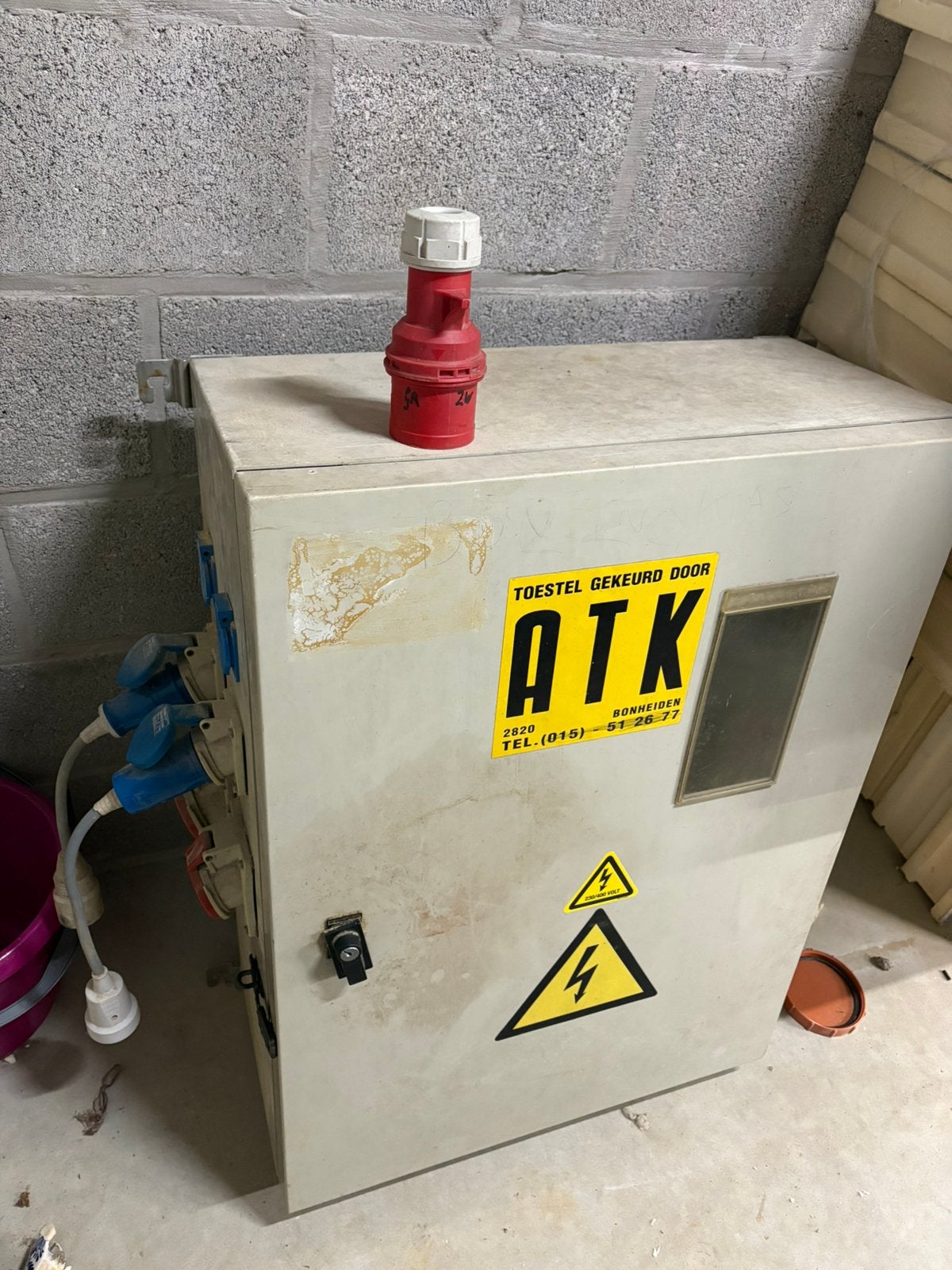 Werfkast, Doe-het-zelf en Bouw, Ophalen, Gebruikt