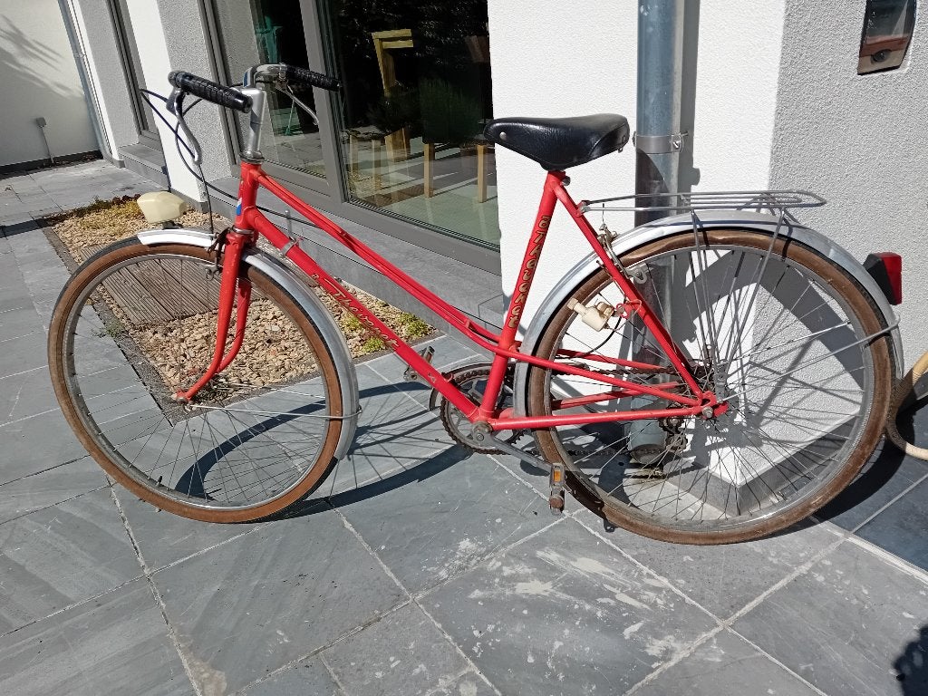 Vintage rode damesfiets Bernard Thévenet maat 52, Fietsen en Brommers, Ophalen, Gebruikt, Velgrem, Versnellingen