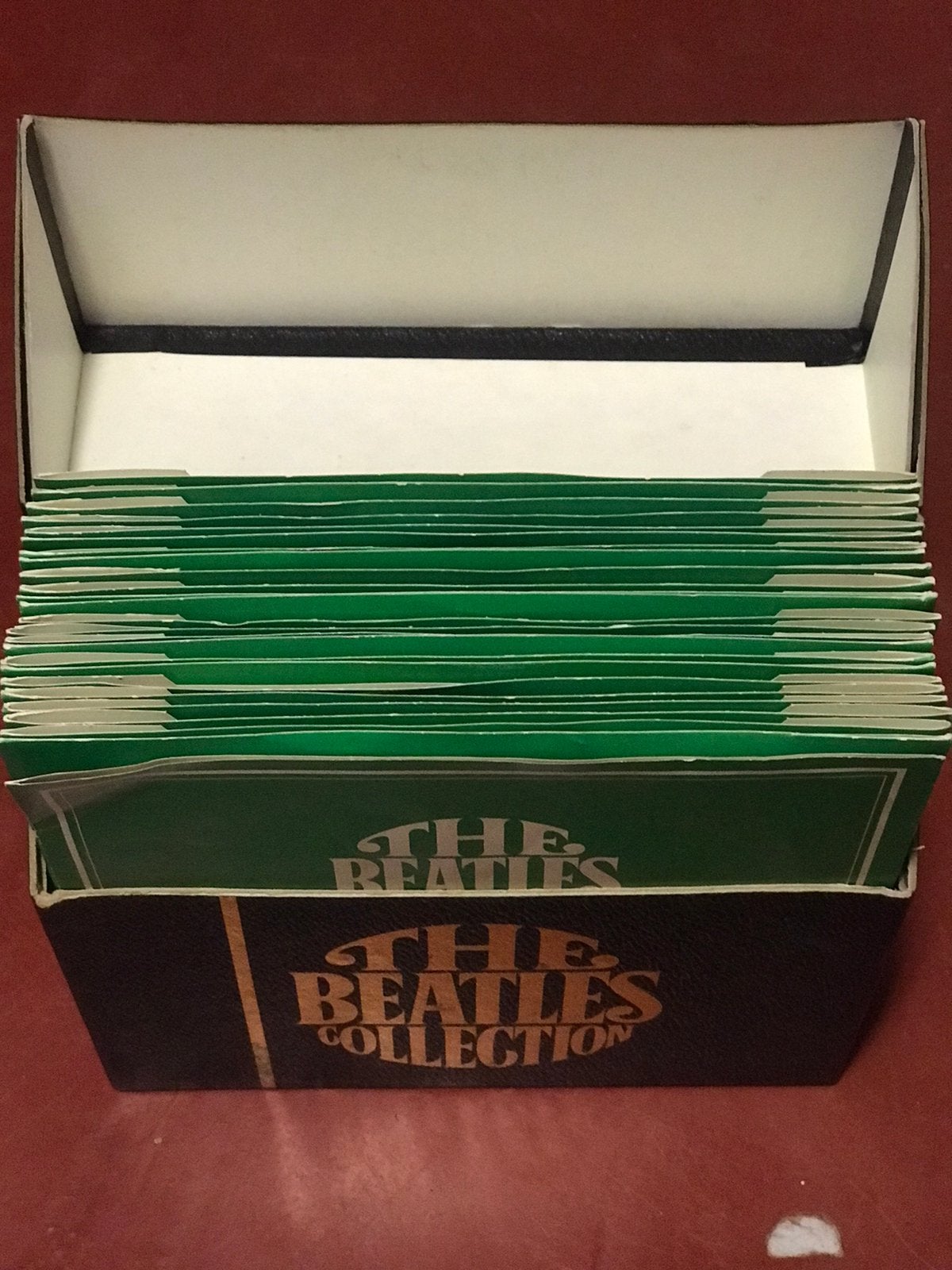 The Beatles Green vinyl 7'' Boxset  24 singels, Enlèvement ou Envoi, Coffret