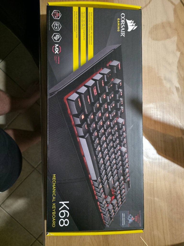 Clavier mécanique gaming corsair k68, Informatique & Logiciels, Claviers, Comme neuf, Azerty, Filaire, Clavier gamer, Hot-swappable