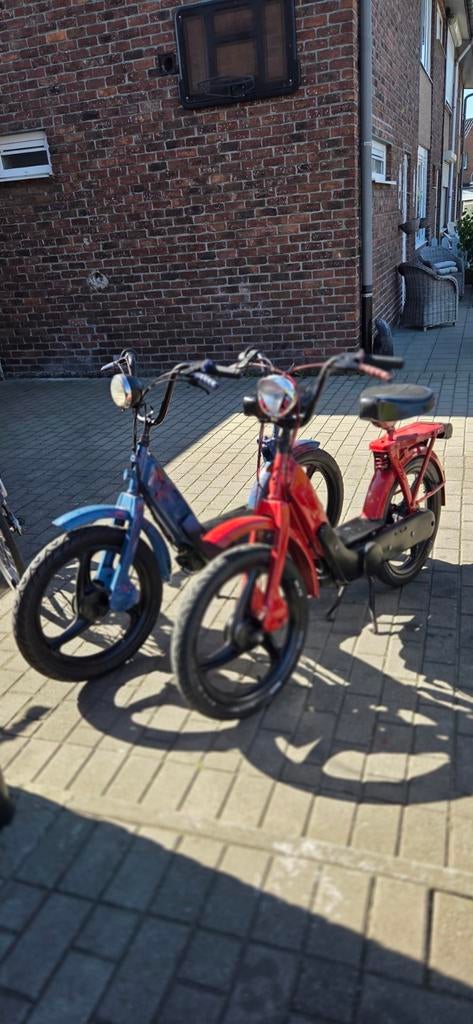 Vespa ciao x2 A classe met papieten, Fietsen en Brommers, Ophalen