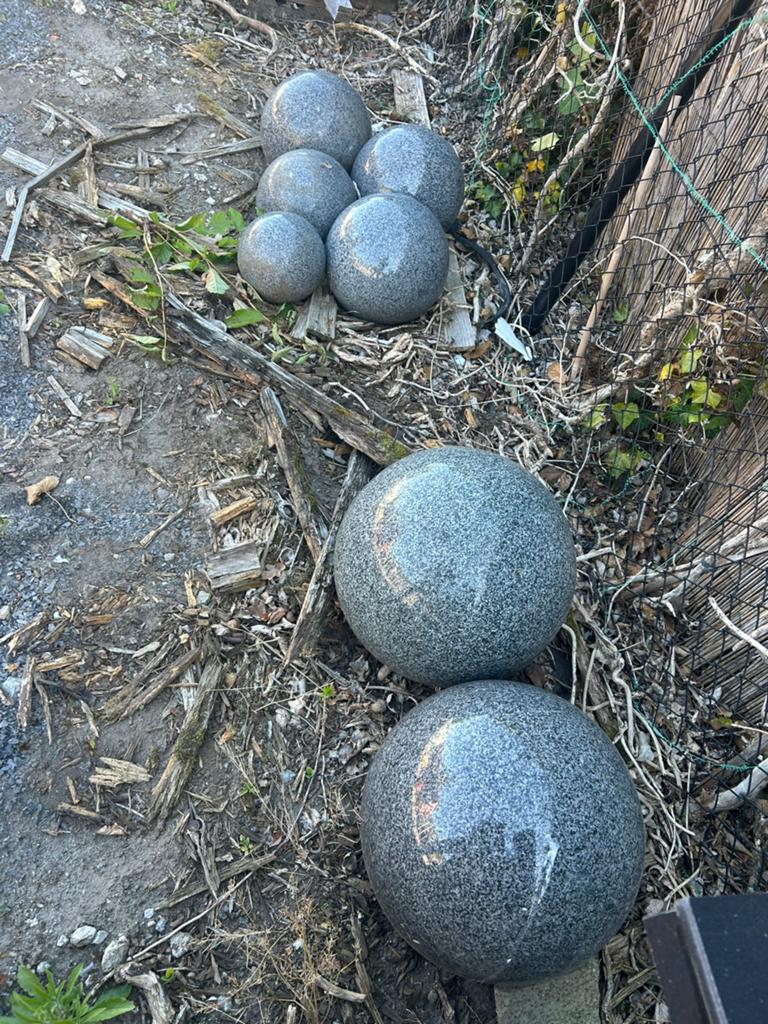 OPRUIMING bollen in graniet, Ophalen, Nieuw