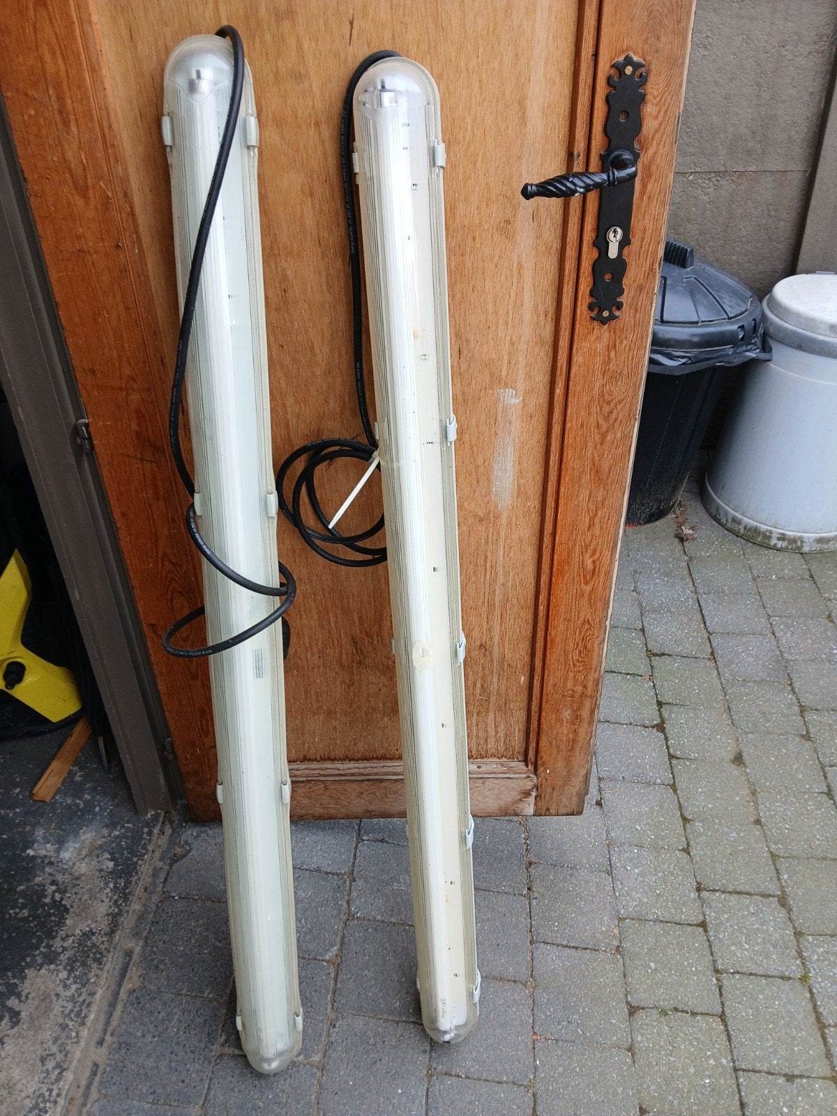 Tl verlichting met stekker, Doe-het-zelf en Bouw, Ophalen, Stekker