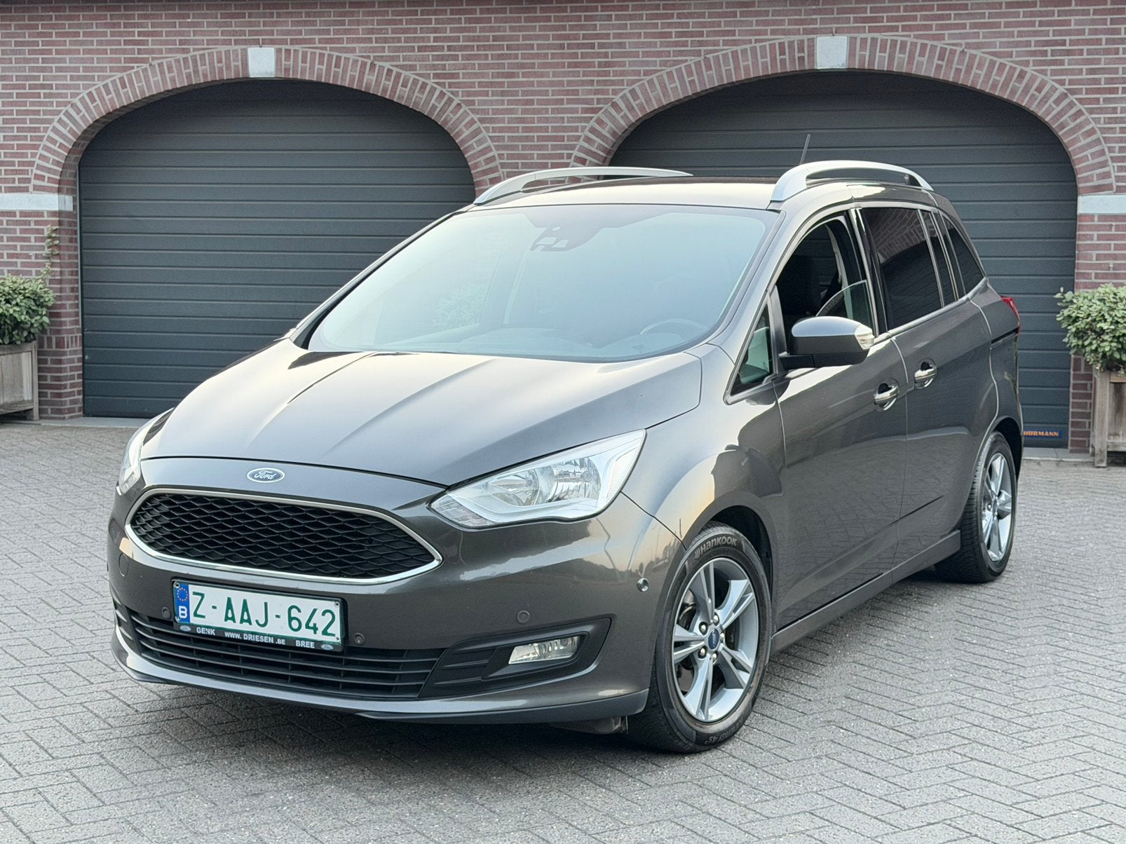 Ford C-Max FaceLift 1.0Cc Benzine 7Zitplts 2019 euro 6d-TEMP, Auto's, Bluetooth, Euro 6, Leder, Bedrijf