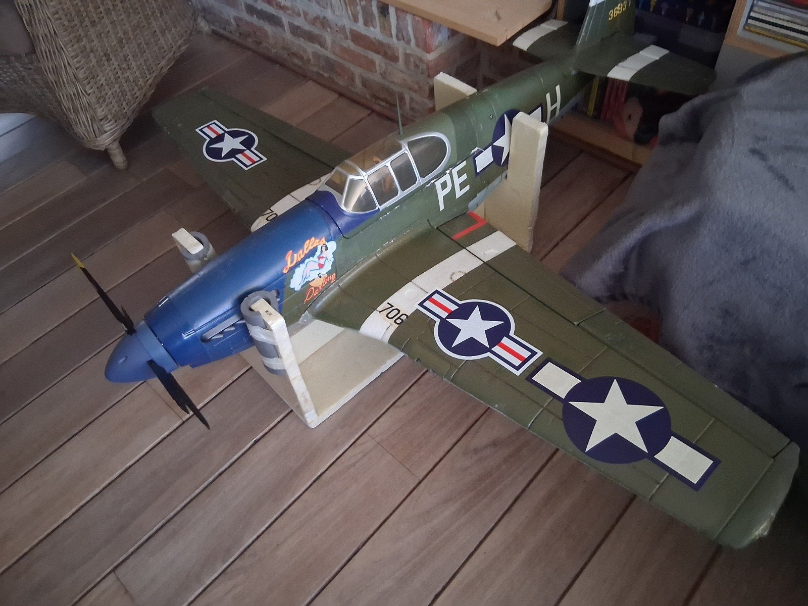 Mustang 1450mm  pnp, Ophalen