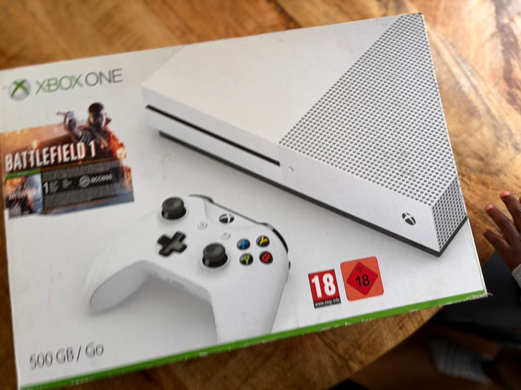 Xbox one, Games en Spelcomputers, Spelcomputers | Xbox One, Ophalen, Xbox One, Zonder controller, 500 GB
