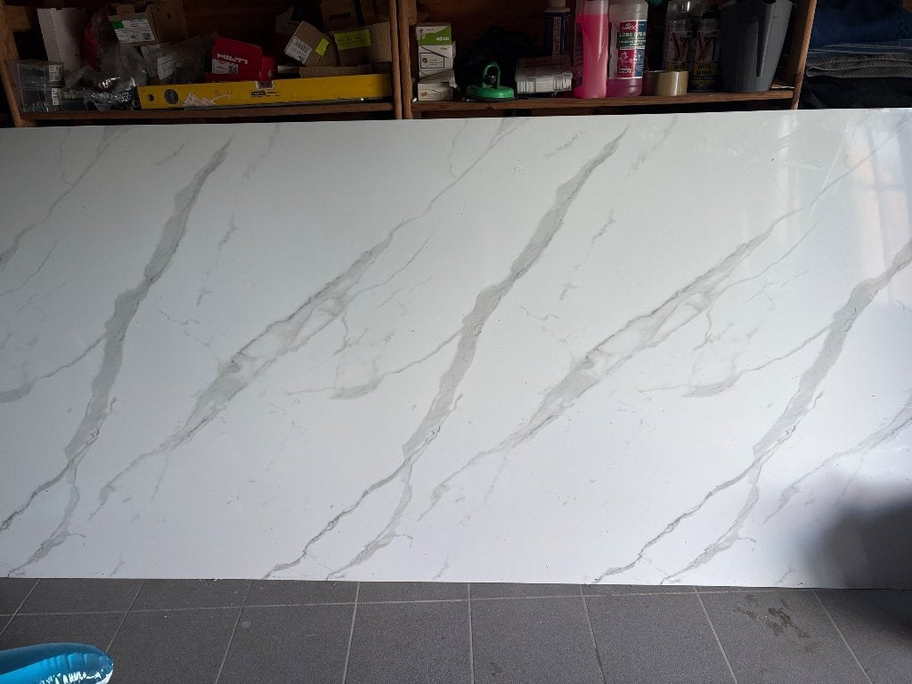 Badkamer/douche  plaat, Doe-het-zelf en Bouw, Ophalen, Nieuw, Overige materialen, Minder dan 20 mm