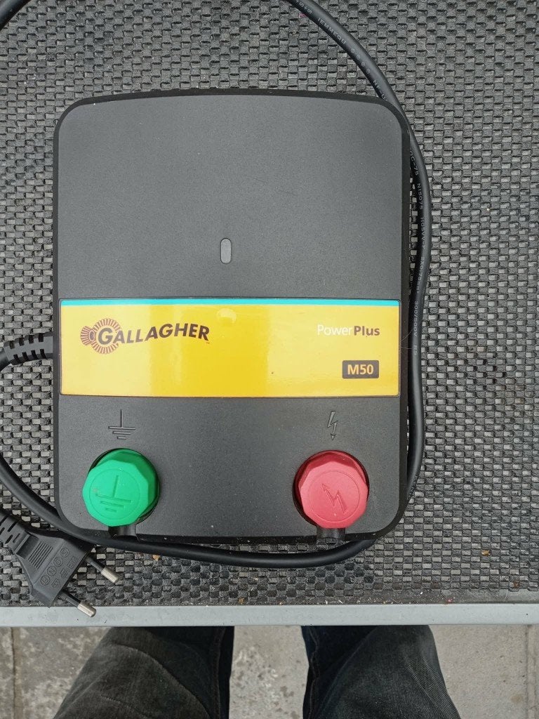 appareil pour clôture électrique, Élevage