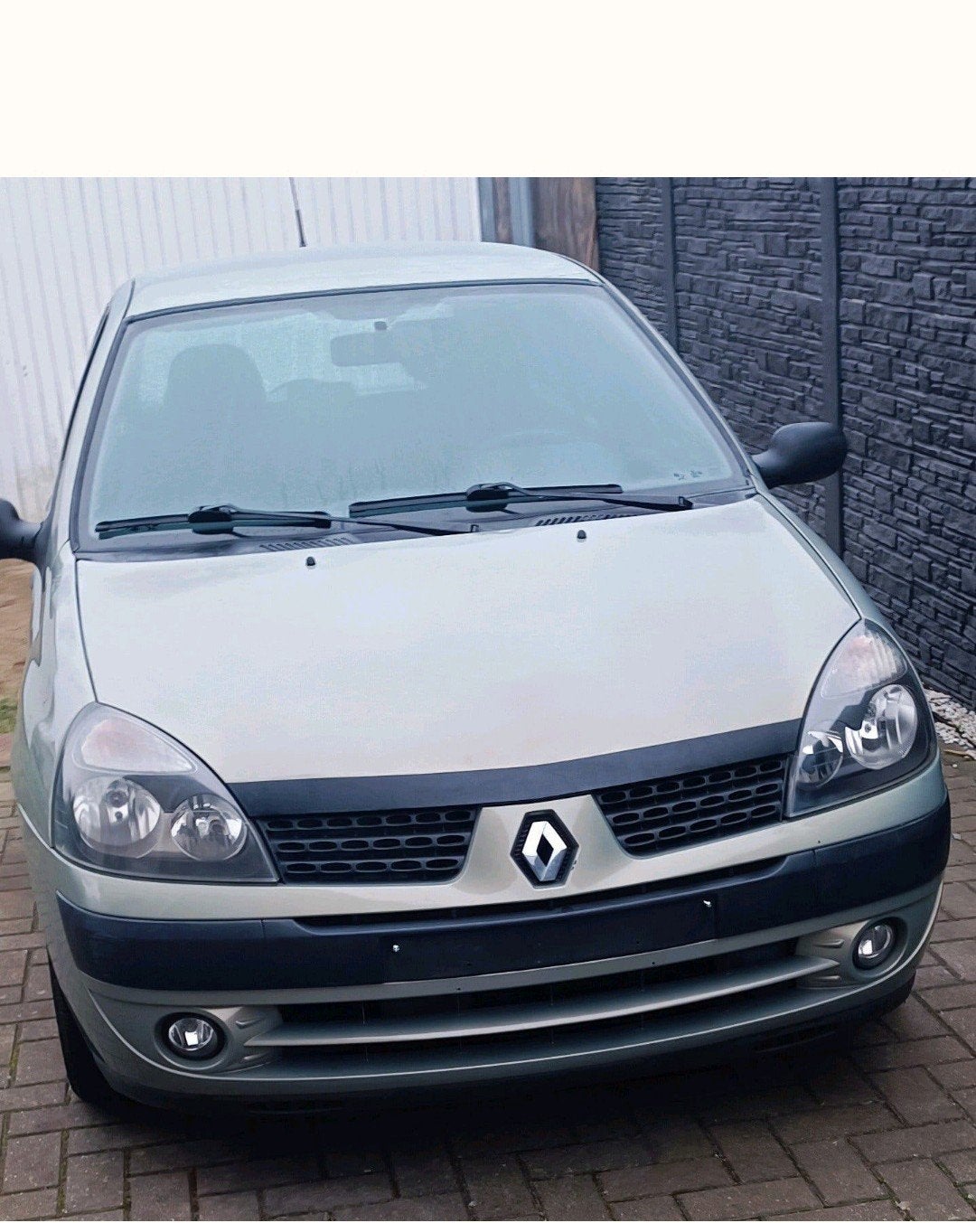Renault Clio 1.2 benzine alle onderdelen zijn te koop

alle, Auto's, Particulier, Clio, Te koop, Benzine