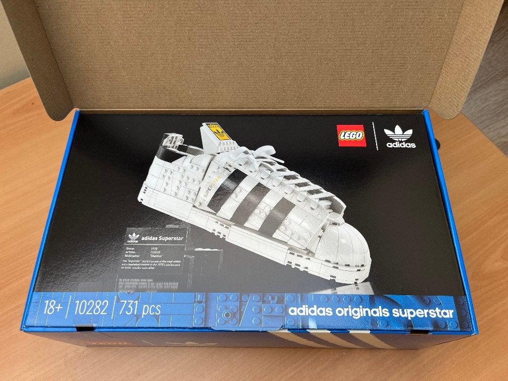 Lego Adidas Schoen set 10282, Neuf, Enlèvement ou Envoi, Instructions incluses, Lego