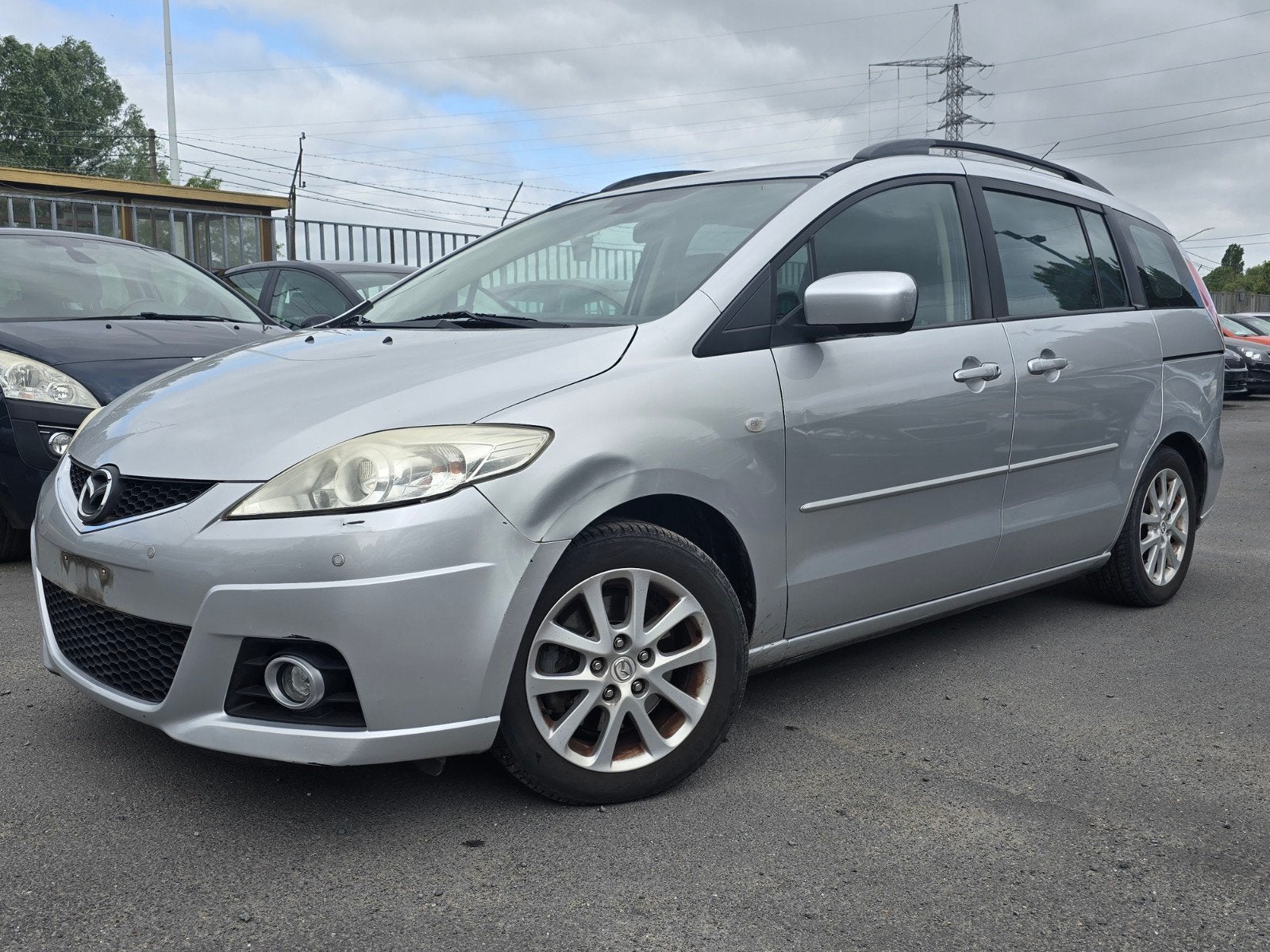 MAZDA 5 2000CC DIESEL 05/2009 294000KM MET AIRCO 7PL, Autos, Mazda, https://public.car-pass.be/vhr/4b794ead-0ce9-4159-b06e-18c2b6c4e770