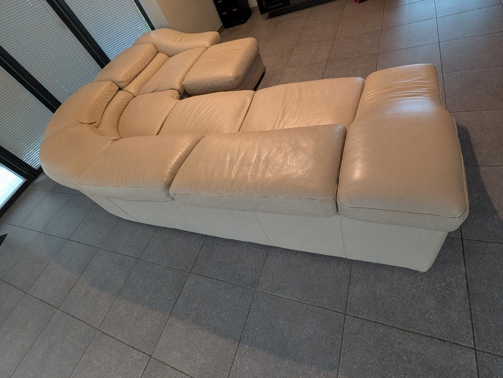 Hoeksalon leder Natuzzi Taupe, Huis en Inrichting, Ophalen, Gebruikt, Leer, Hedendaags modern