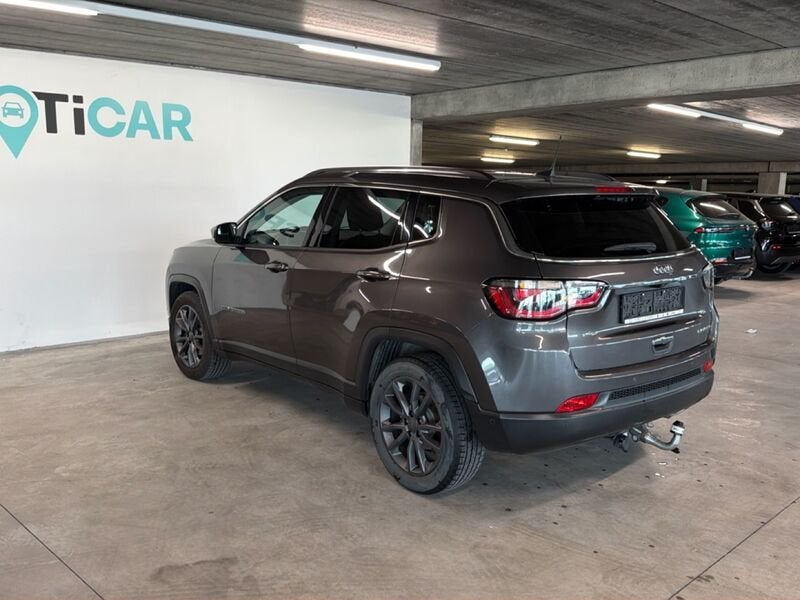 Jeep Compass Turbo T4 Limited 4x2 DDCT, Achat, 110 kW, Entreprise, Noir