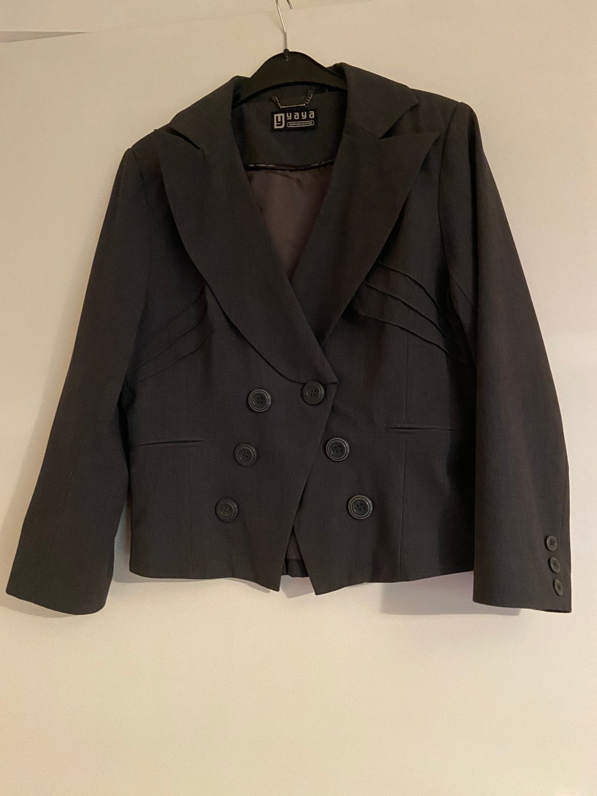 Costume, jupe-blazer pour femme, Neuf, Taille 38/40 (M), Gris, Enlèvement ou Envoi