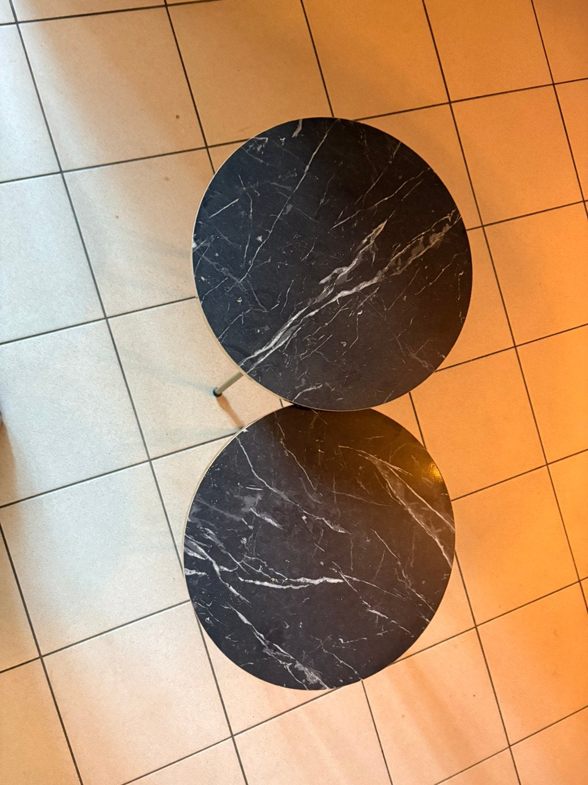 Tafeltjes, Huis en Inrichting, Woonaccessoires | Onderzetters, Ophalen, Zo goed als nieuw, Zwart