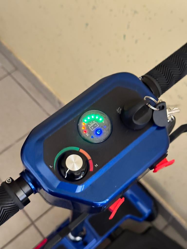 Opvouwbare Scootmobiel SMART SCOOTER – Elektrische plooibaar, Ophalen of Verzenden, Inklapbaar, Nieuw, Elektrische rolstoel