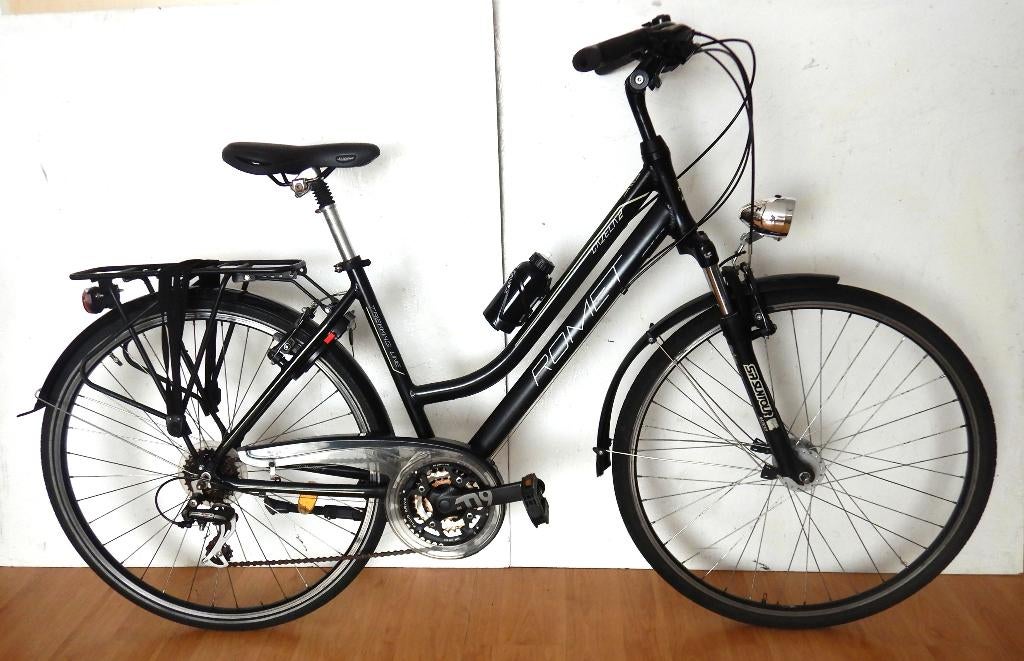 Sportieve damesfiets (De fiets is beschikbaar), Fietsen en Brommers, 28 inch, Gebruikt, Ophalen, Overige merken
