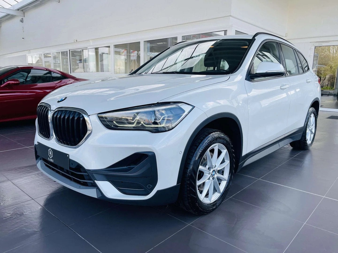 BMW X1 2.0 dA * LED + CUIR + GPS * (bj 2020, automaat), Lichtsensor, 4 cilinders, 136 pk, Leder