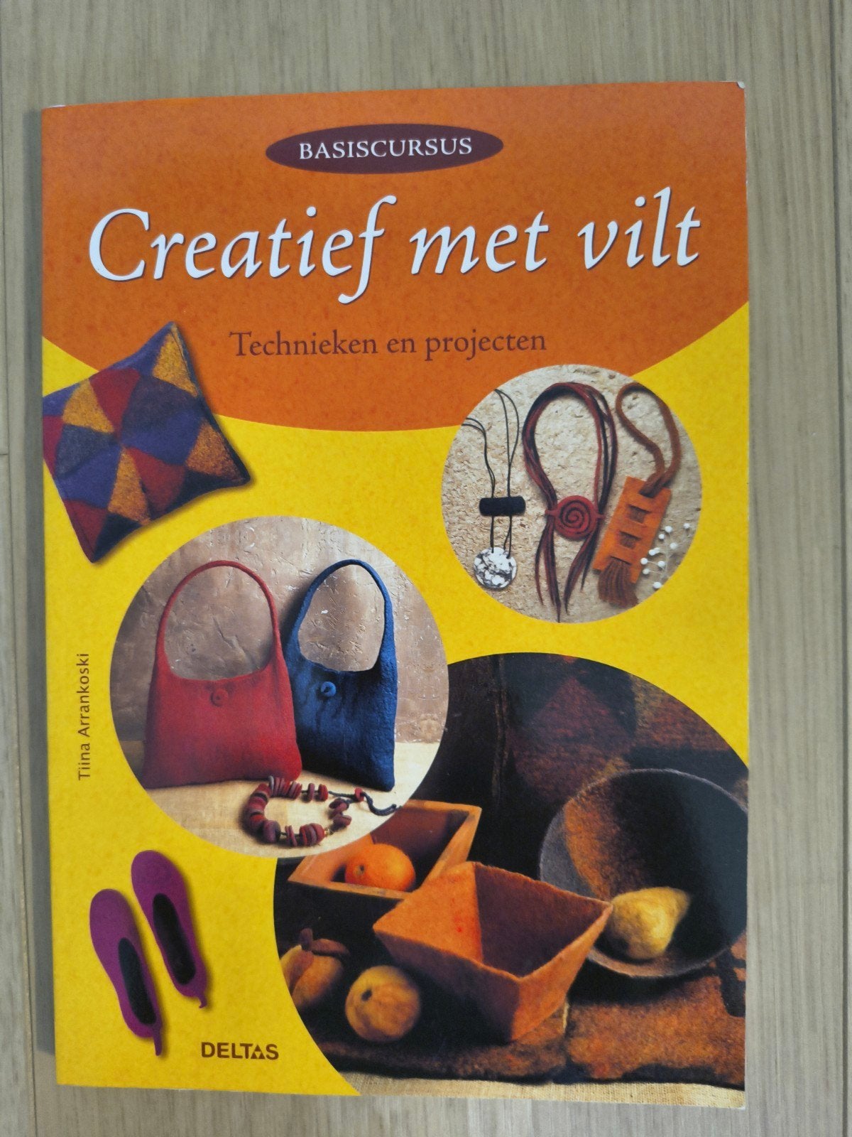 T. Arrankoski - Creatief met vilt, Ophalen, Zo goed als nieuw, T. Arrankoski