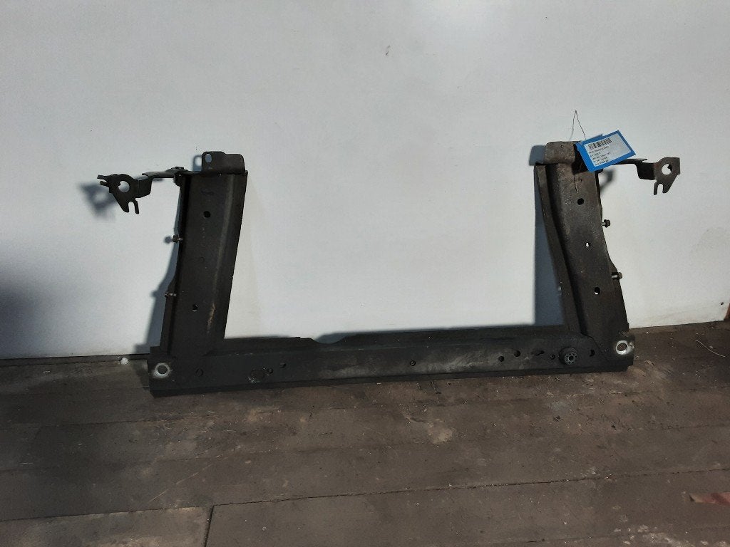 AVANT ESSIEU FAISCEAU Grand Scénic II (JM) (8200479321), Renault, Mevr. I. Hauben, Utilisé, Rue de l'Espoir 34 34
4030  GRIVEGNÉE, BE