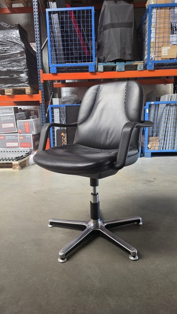 Chaise de bureau noire style cuir, Enlèvement, Utilisé, Chaise de bureau, Ergonomique
