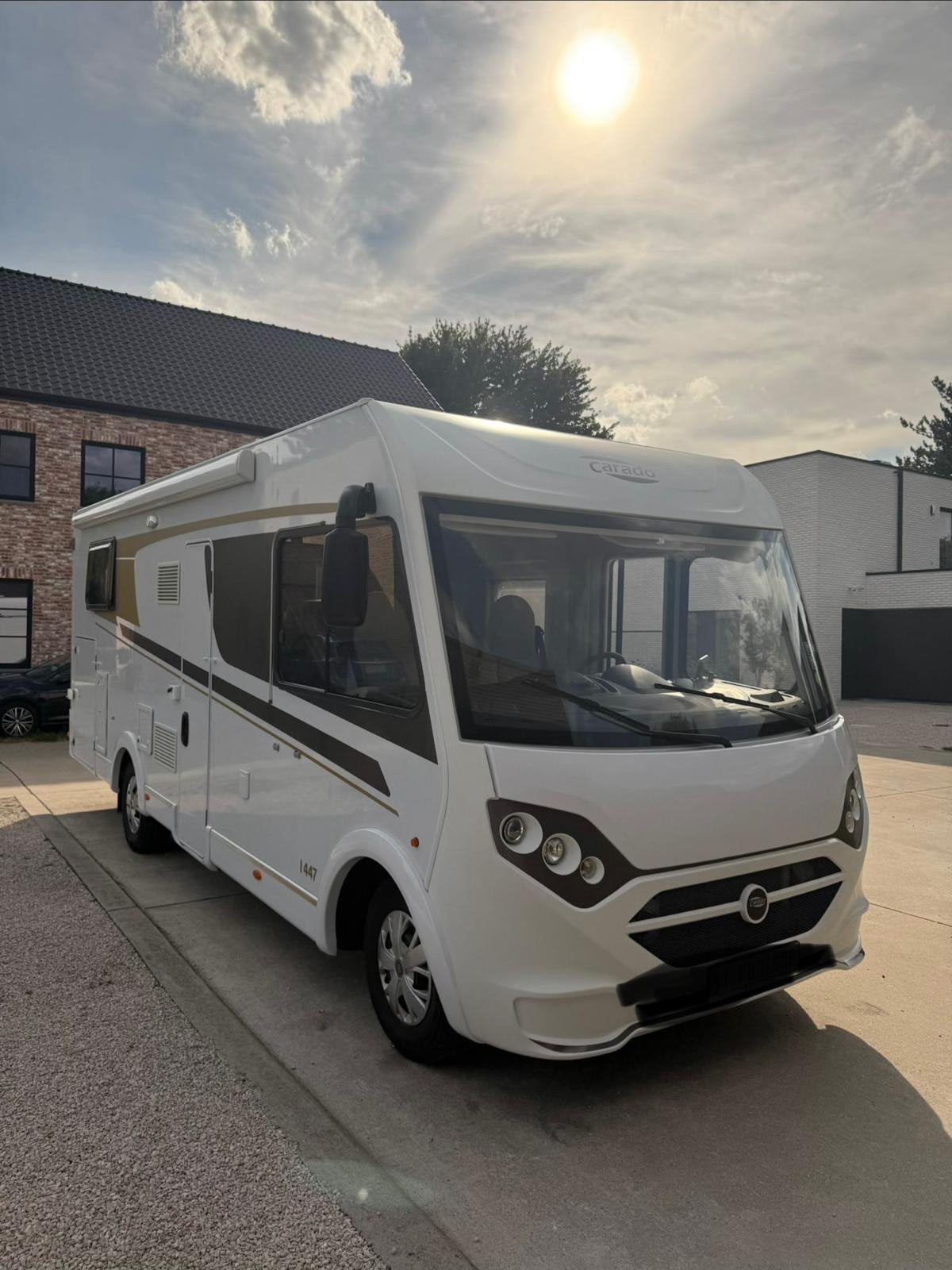 Carado I447 — volledig uitgerust - 38.000 km, Caravanes & Camping, Camping-cars, Particulier, jusqu'à 5, Intégral, Carado, Fiat