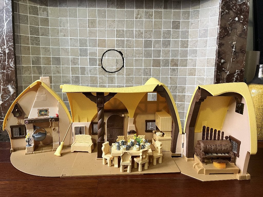 Simba Toys Disney Sneeuwwitje speelhuis uit de jaren 90, Kinderen en Baby's, Speelgoed | Poppenhuizen, Ophalen, Gebruikt, Poppenhuis