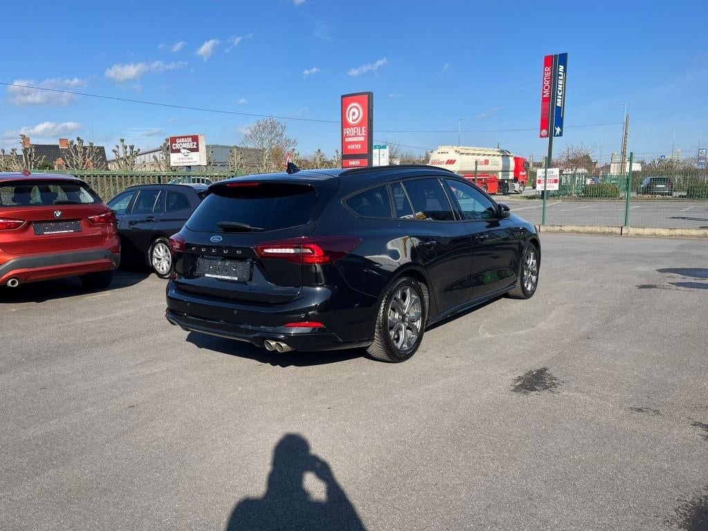 Ford Focus Clipper St-line Mild Hybride, Zwart, Bedrijf, 3 cilinders, 999 cc