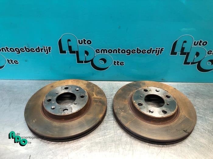 Remschijf voor van een Opel Agila (Agila 08-), Auto-onderdelen, Gebruikt, -, -, Opel