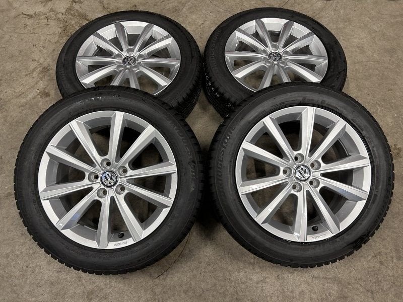 16 inch originele Merano velgen + winterbanden Volkswagen Po, Auto-onderdelen, Gebruikt, -, Banden en Velgen, -