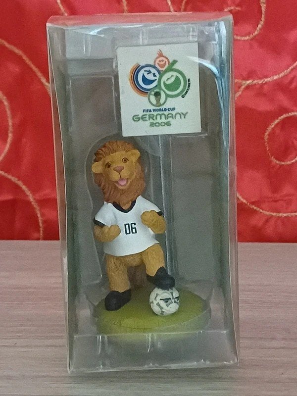 Figurine Goleo VI - Mascotte Officielle Coupe du Monde 2006, Collections, Envoi, Neuf, Statue ou Poupée