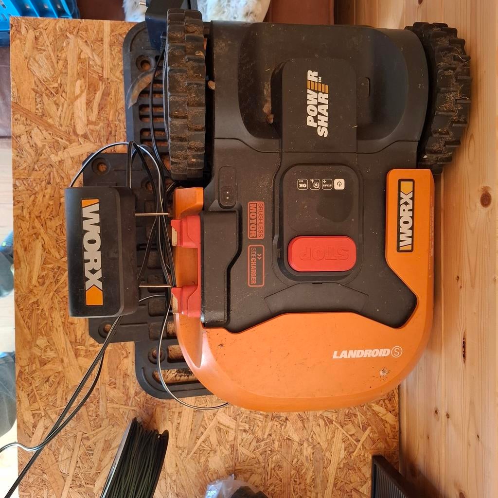 Worx s300 grasmaaier robot, Enlèvement