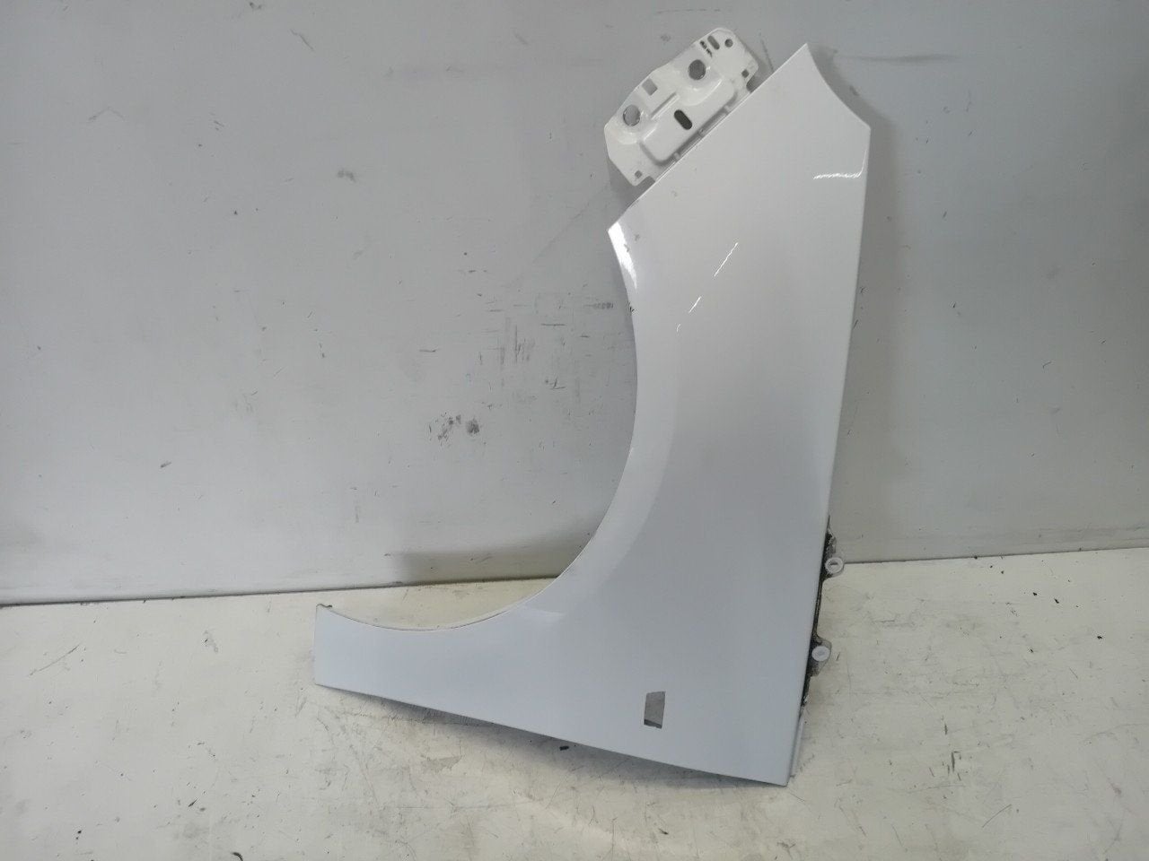 Spatbord links voor Opel Adam, Autos : Pièces & Accessoires, Onderdelen@venauto.nl, Van der Ven Autorecycling B.V., Ettenseweg 76, 4706 PB Roosendaal, The Netherlands