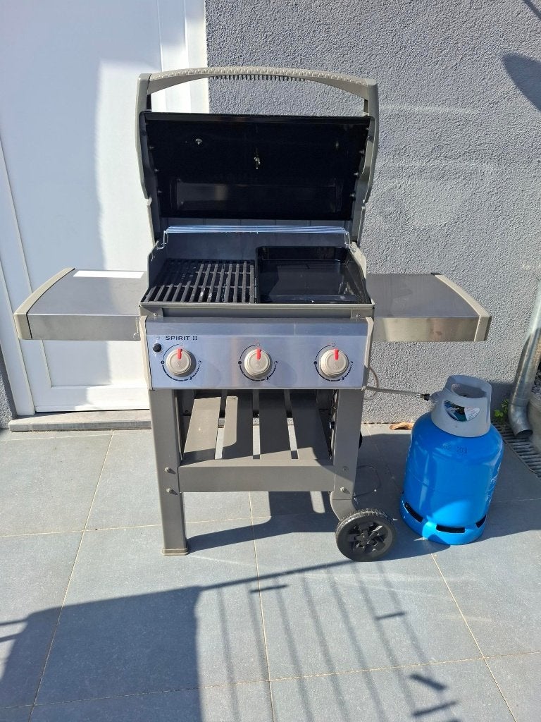 Jamais utilisé : WEBER Spirit II E-310 Plancha 3 brûleurs, Tuin en Terras, Ophalen, Zo goed als nieuw, Weber