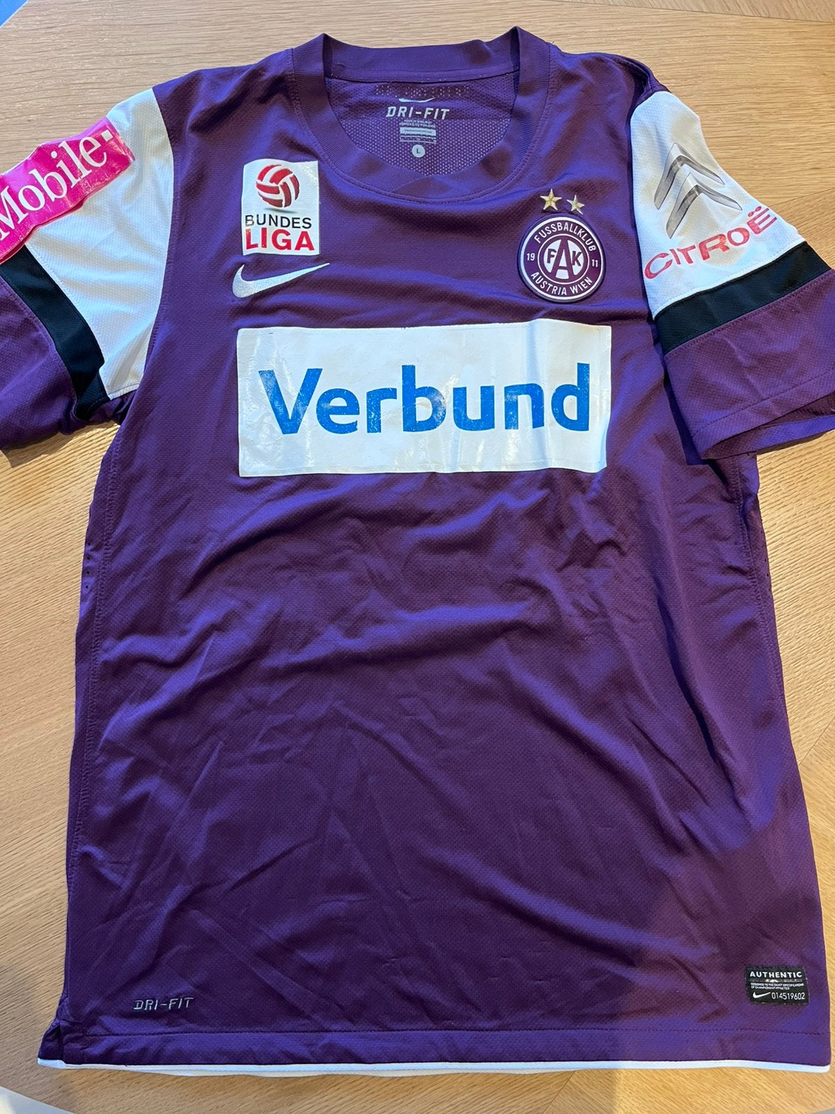 Matchworn shirt - Austria Wien - Leovac, Verzamelen, Verzenden, Zo goed als nieuw, Shirt