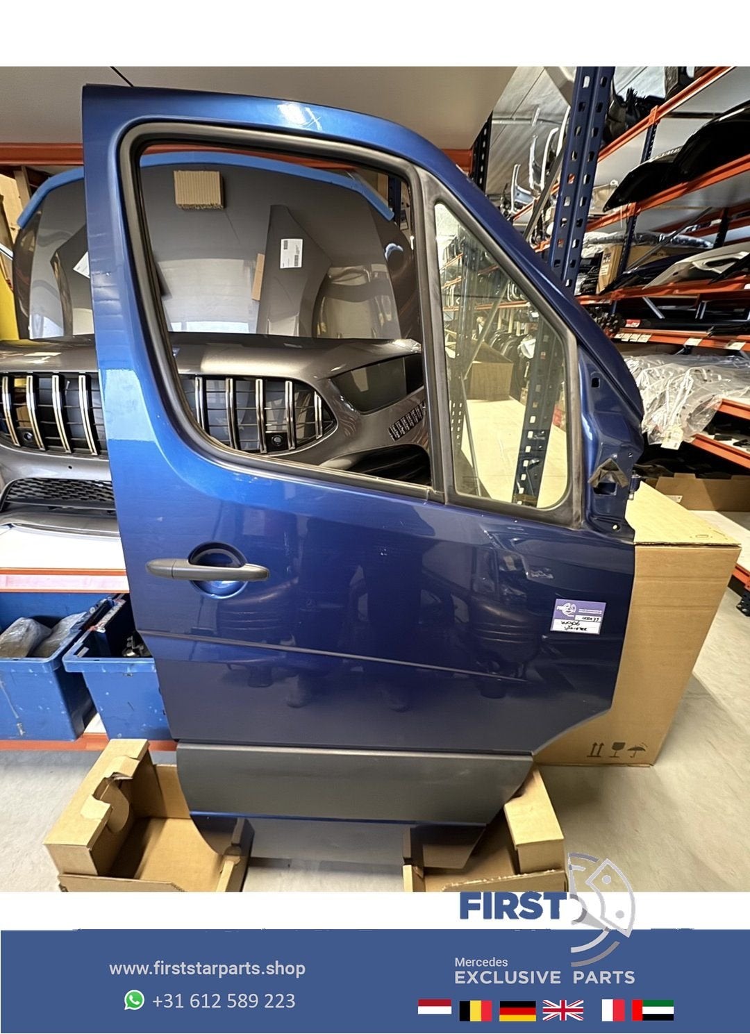 W906 SPRINTER DEUR RECHTS VOOR COMPLEET PORTIER RECHTSVOOR A, Utilisé, Porte, Avant, -