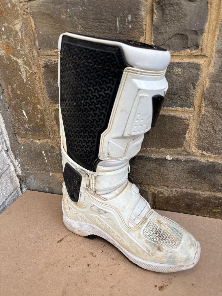 Witte UFO-laarzen, Dames, Tweedehands, Ophalen, Motorcrosskleding