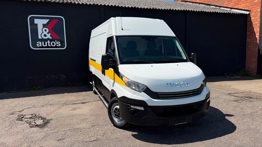 Iveco Daily 2.3 D 2016, Auto's, Iveco, Bedrijf, Te koop, Handgeschakeld