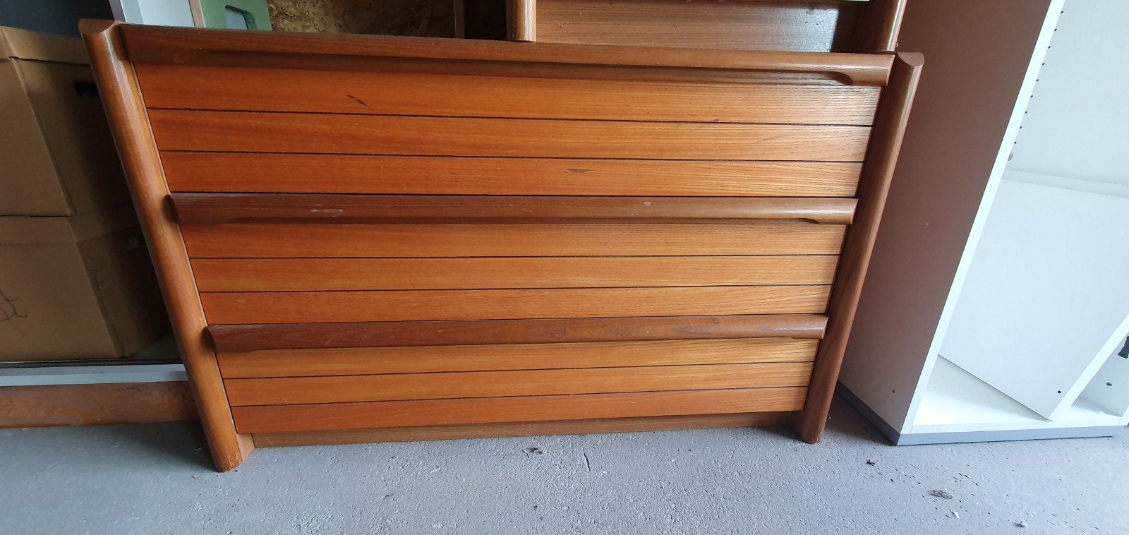 Commode met 3 laden, Ophalen