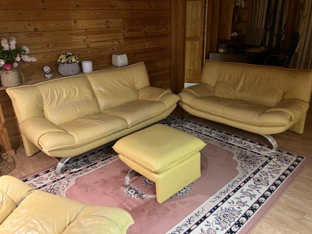 LEDEREN SALON, Enlèvement, Utilisé