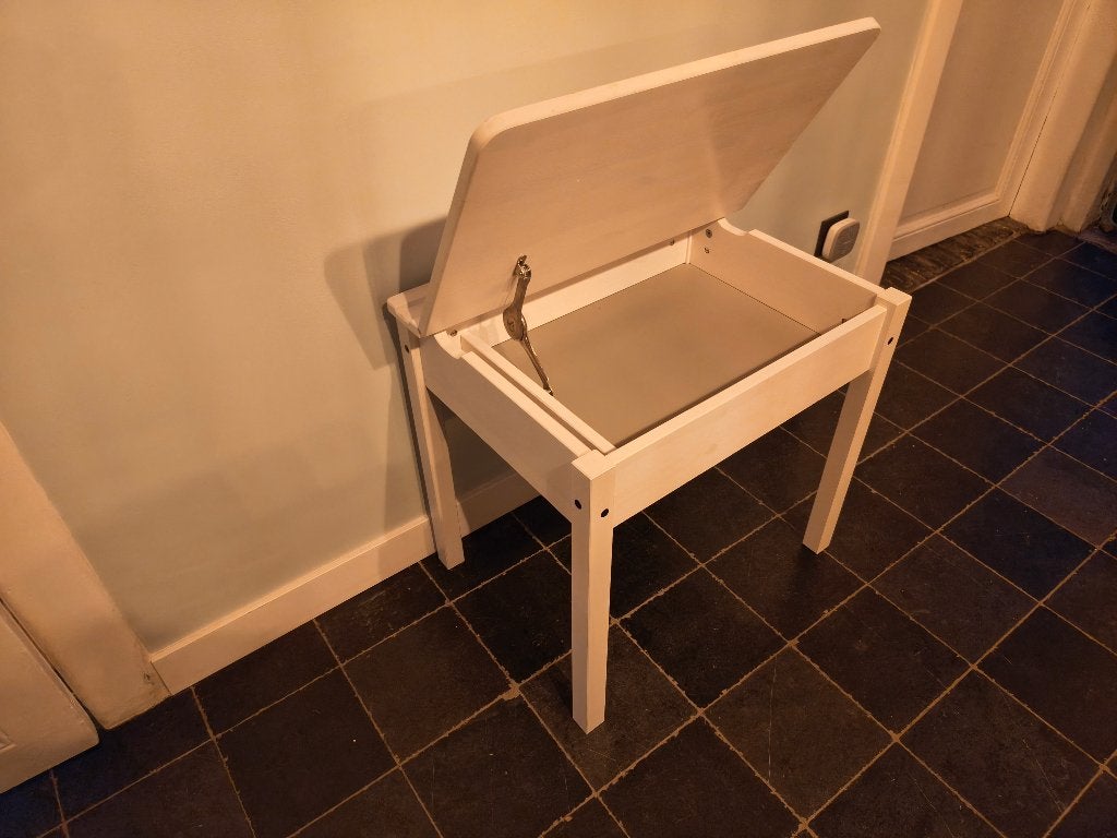 Ikea Sundvik schoolbankje van massief grenen, Kinderen en Baby's, Ophalen, Gebruikt, Tafel(s)