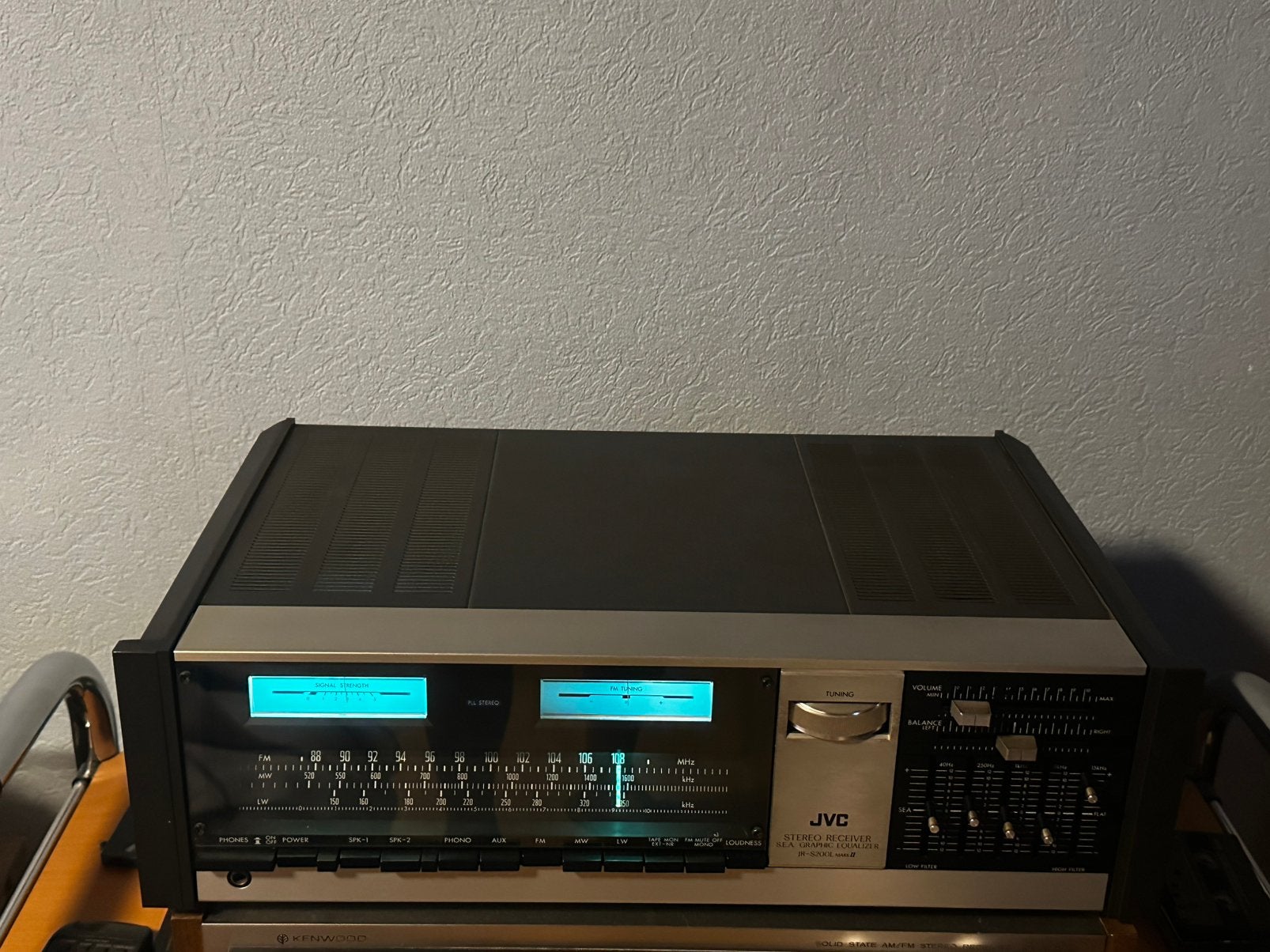 Receiver JVC SEA graphic equalizer, Ophalen of Verzenden, Zo goed als nieuw