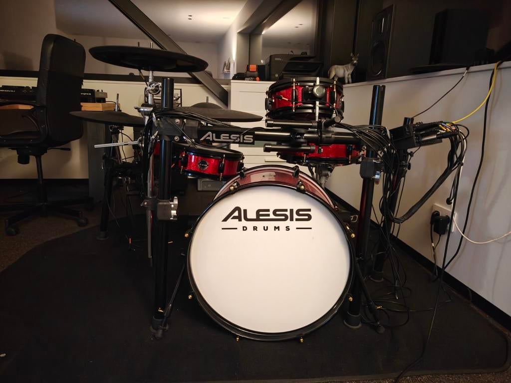 Alesis strike pro special edition ful drum set, Enlèvement