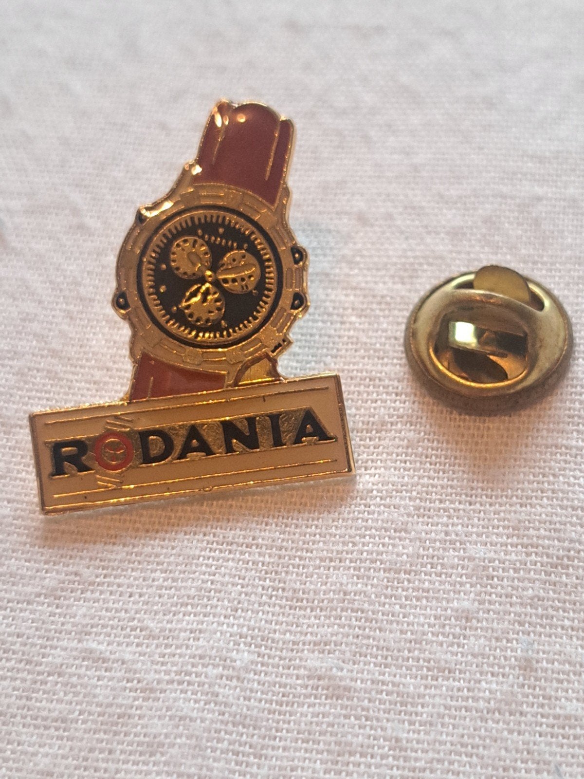 pins pin's Rodania montre, Enlèvement