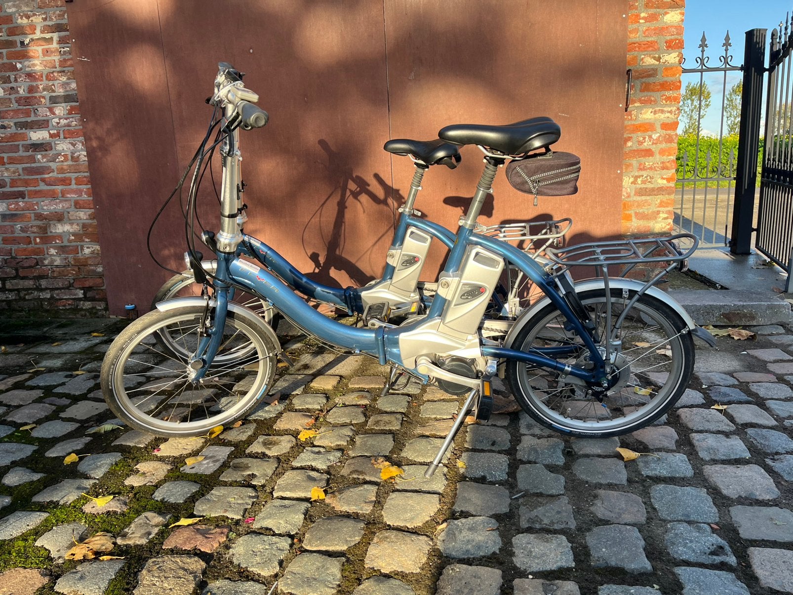 Plooi fietsen te koop flyer, Fietsen en Brommers, Ophalen, 20 inch of meer, Versnellingen, Zo goed als nieuw