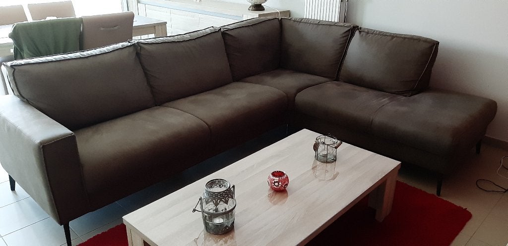 Salon, Ophalen, Zo goed als nieuw, Stof